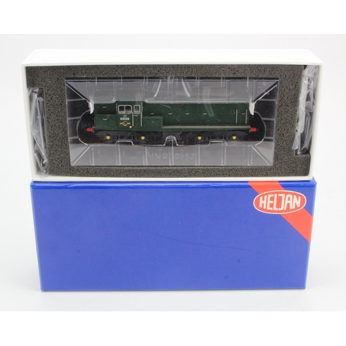 308 - Heljan boxed OO gauge locomotive 'Class 15 D8200 BR Plain Green Diesel' (1500)