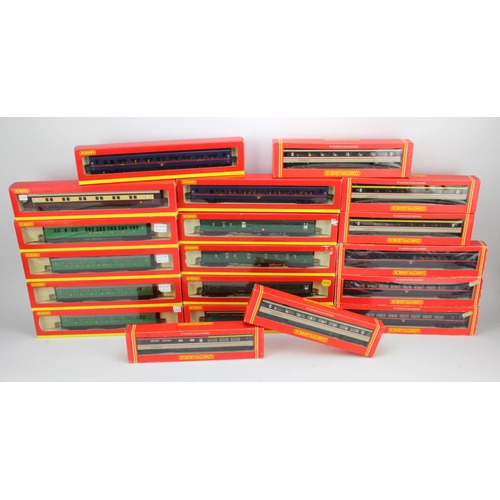 320 - Hornby. Nineteen boxed Hornby OO gauge coaches, including BR MkI, GNER Mk4, Southern Region, Interci... 