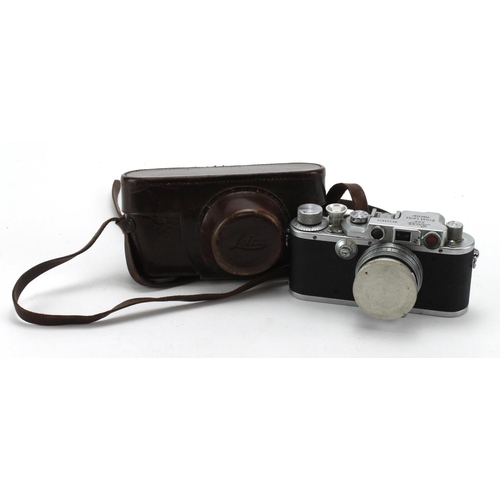 510 - Leica IIIb camera (no. 349873), with Ernst Leitz Wetzlar Summitar f=5cm 1:2 lens (no. 528553), shutt... 