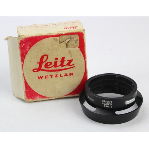 513 - Leitz Wetzlar 12585h lens hood, contained in original box