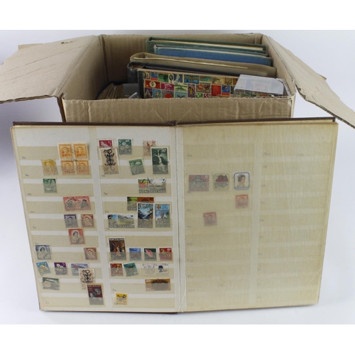 158 - Untidy British Commonwealth in box, 7x stockbooks and albums with mixed countries, mainly Canada & A... 