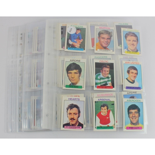 615 - A & B C Gum - Footballers 1971, 2 complete sets & 1 part set in pages, Did You Know 1-109 (complete)... 