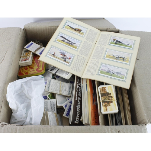 640 - Box of loose cigarette & tea cards, plus a quantity of modern postcards  (no reserve)  Buyer collect... 