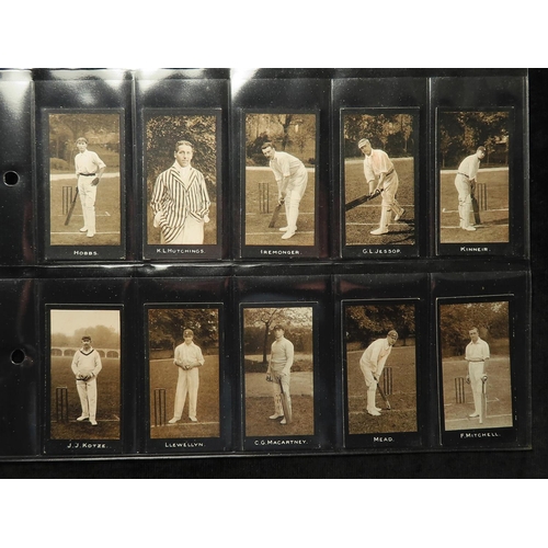 807 - Smiths, Cricketers, complete set in pages, VG   cat value £1350