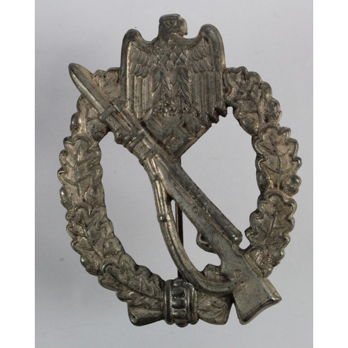 247 - German Infantry Assault badge, lightweight combat wear issue, white metal.