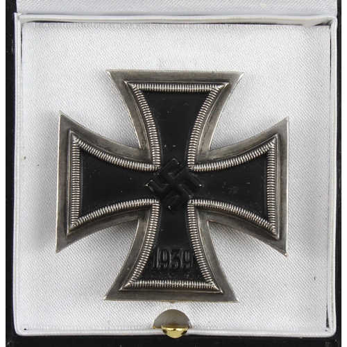 249 - German Iron Cross 1st class in case