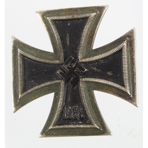 German Iron Cross 1st class pin back, a one piece private purchase