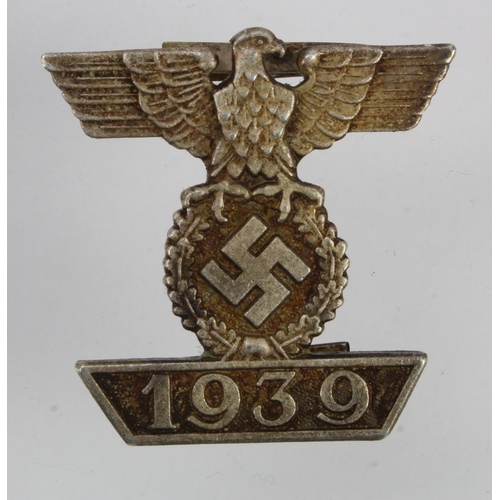 253 - German Iron Cross 2nd class spange, all 4 tabs present.