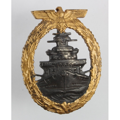 260 - German Kriegsmarine High Seas Fleet war badge, maker marked.