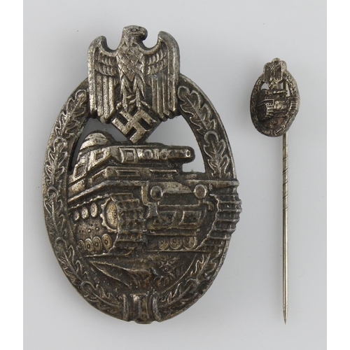 335 - German Tank battle war badge in silver with matching miniature stick pin.