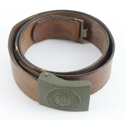 373 - German WW2 brown leather belt with buckle and 1941 dated safety tab in near mint condition.