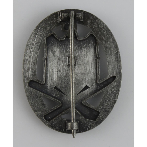 383 - German WW2 General Assault War badge.