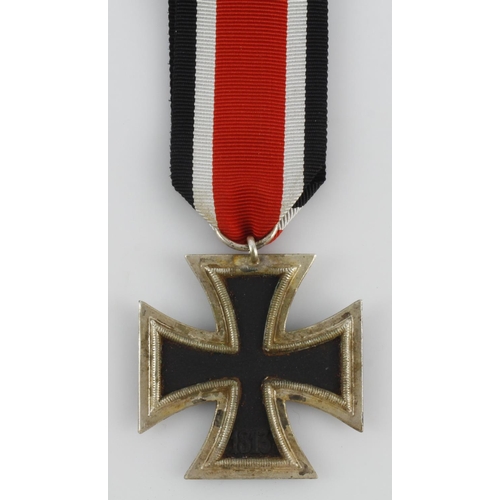 412 - Late WW2 German Iron Cross 2nd Class, 3-part construction with an iron core.