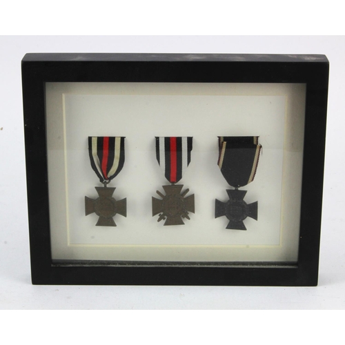 441 - WW1 Veterans Cross Combatants, Non-Combatants & Widows. (3) Cased.