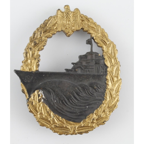 451 - WW2 German Kriegsmarine Destroyer Badge. Maker: S.H.U. Co.