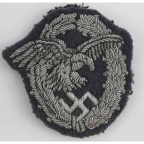 452 - WW2 German Luftwaffe Bullion Pilots Badge.