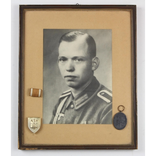 458 - WW2 German Soldiers Mementos of his time serving on the Siegfried Line. Photograph, West Wall Medal,... 