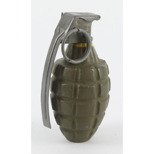 714 - WW2 US Pineapple Hand Grenade. Inert