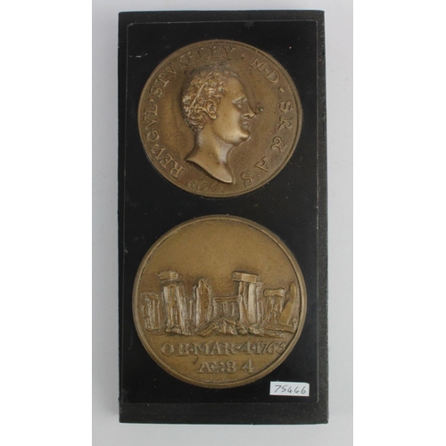 751 - British Commemorative Medallion (plaque): Two good quality casts of the front and back of the Willia... 