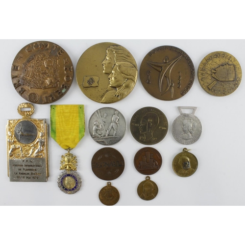 785 - France / French commemorative medals, awards etc (14) 19th-20thC, noted an engraved coin monogram / ... 