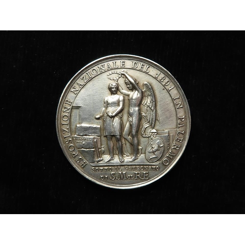 799 - Italian Exhibition Medal (to a British recipient?) unmarked silver d.40mm, 27.86g: National Exhibiti... 