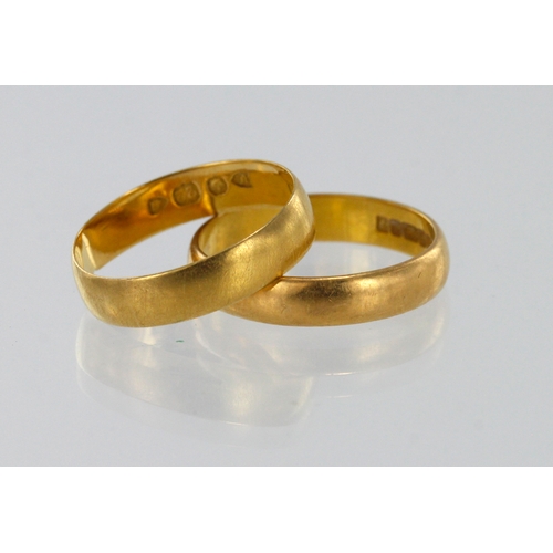 367 - Two 22ct yellow gold bands, D-profile 4mm wide, hallmarked London 1893, finger size J/K. D-profile 3... 