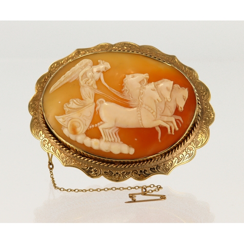 376 - 9ct yellow gold carved shell cameo brooch, carving depicting Nike (Goddess of Victory) riding a hors... 