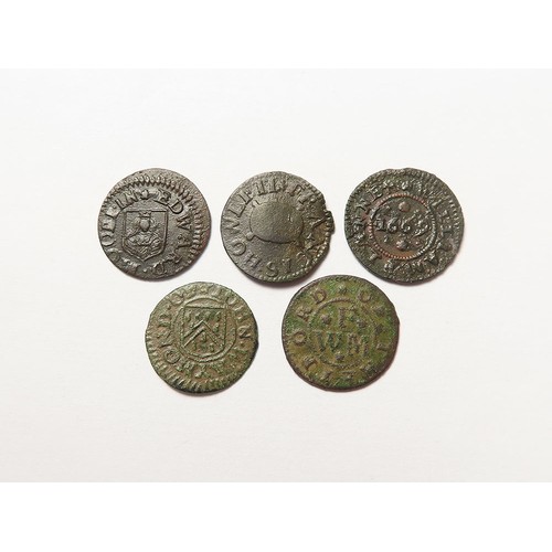 870 - Tokens, 17thC Norfolk, Thetford (5): William Flanner 1/4d 1669, D#254, VG-F; the same again, corrode... 