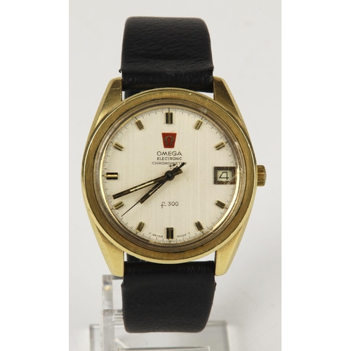 198 - Omega Electronic f300 gold plated quartz gents wristwatch, ref. 198.001 circa 1972. The silvered dia... 