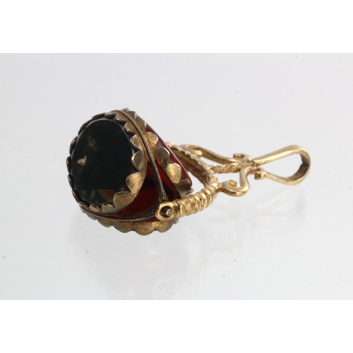 484 - 9ct yellow gold swivel pocket watch fob, cornelian, onyx and bloodstone measure approx. 18mm x 12mm ... 