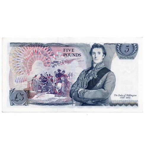128 - ERROR Page 5 Pounds issued 1971, scarce mismatched serial numbers, C86 291125 & C86 281125 (B332, Pi... 