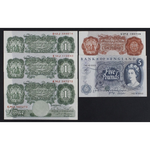 268 - Bank of England (5), Page 5 Pounds issued 1971 serial 76D 815322 (B324, Pick375c) Uncirculated, Beal... 