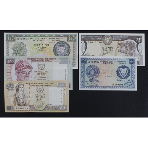 548 - Cyprus (5), 10 Pounds 1990, 5 Pounds 1997, 1 Pound 1993, 1 Pound 1997, 250 Mils 1973, all Uncirculat... 