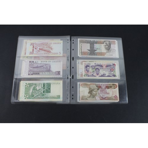 258 - Bank of England (22), collection in album sleeves including 3 x White 5 Pounds signed Peppiatt, Beal... 