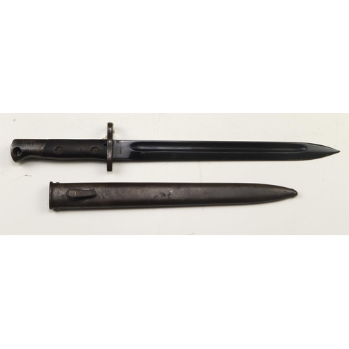 100 - Mauser export knife bayonet by Simson & Co, fullered blued blade 28cm with SN: 67894, in its steel s... 