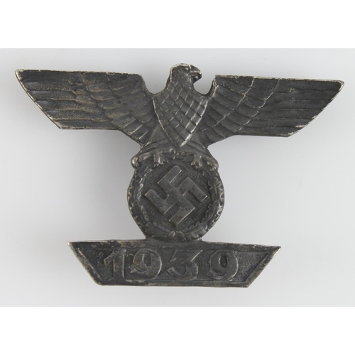 1002 - German 1939 Spange to the 1914 Iron Cross 2nd Class. Worn on the tunic ribbon if the decoration was ... 