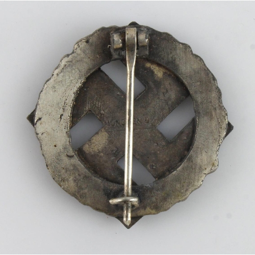 1047 - German 3rd Reich NASDP 1925 badge maker mark 9.