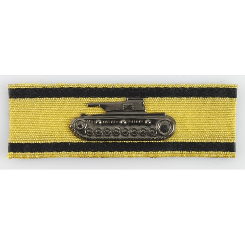 1181 - German single handed tank destruction badge in gold.