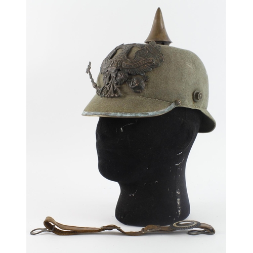 1277 - WW1 Imperial German Army Prussian M15 Pickelhaube Uniform Helmet. A felt constructed example with ni... 