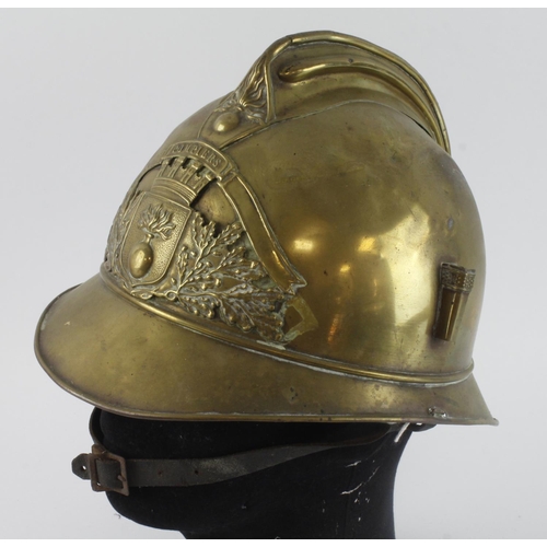 279 - French pre WW2 Brass Sapeurs Pompiers fireman’s helmet complete with lining and chin strap.