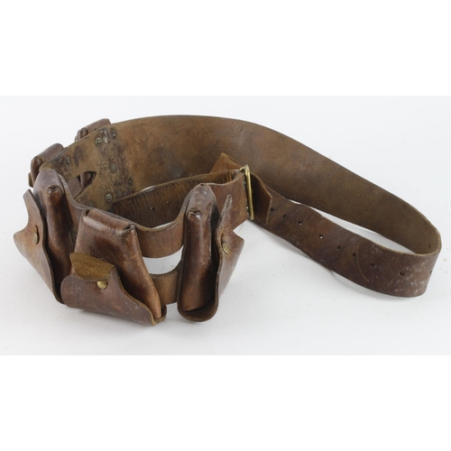 461 - WW1 five pouch brown leather bandolier undated.