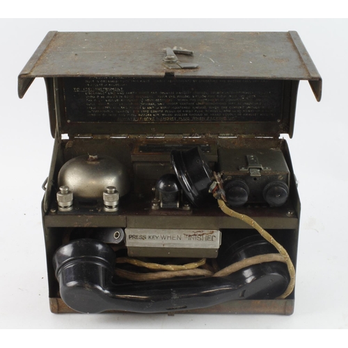 498 - WW2 British Type D Field Telephone  (Heavy)