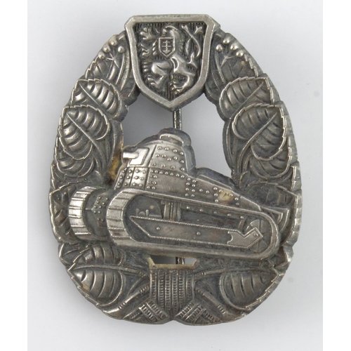 507 - WW2 Czechoslovak Tank corps breast / cap badge.