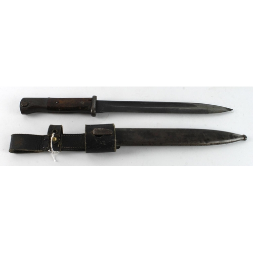 75 - German WW2 M1884/98 knife bayonet, ricasso maker marked 14asw and SN: 9374 in its matching number st... 