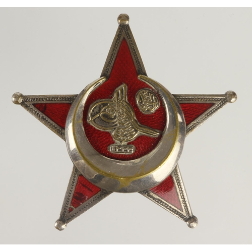 807 - Gallipoli Star WW1, reverse maker marked 'BB&Co'.