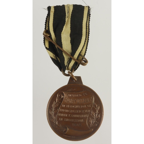 943 - South Eastern & Chatham Railway Centre of the St John Ambulance Assn, awarded to Harry Ottaway 1912.