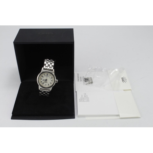 592 - Gents stainless steel cased Oris automatic wristwatch, ref. 7501, circa 2010s. The silvered dial wit... 