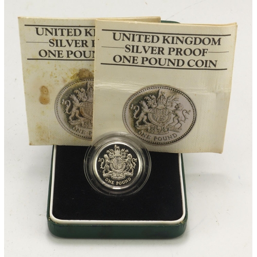 232 - One Pound 1983 silver proof piedfort. aFDC in the green box with certificate