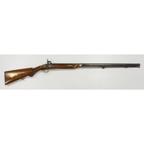 115 - Percussion Sporting gun, barrel 32