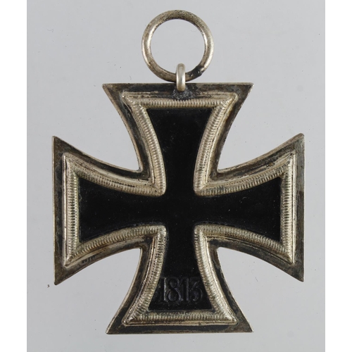 1219 - Germany from a one owner collection, an Iron Cross 2nd class, 3x piece, maker marked ring, full leng... 